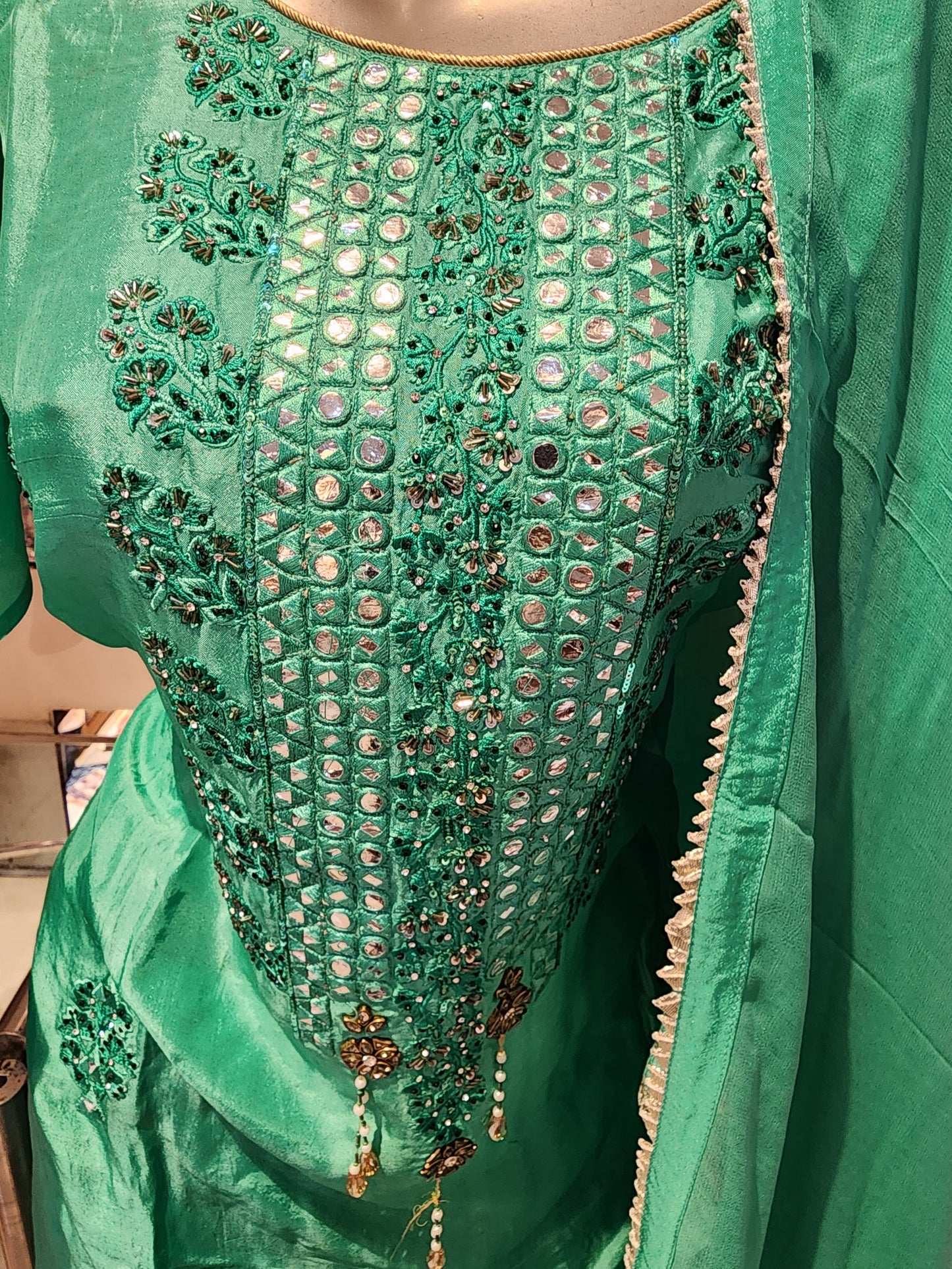 Semi stitch Green lehanga suit with dupatta ,L XL XXL