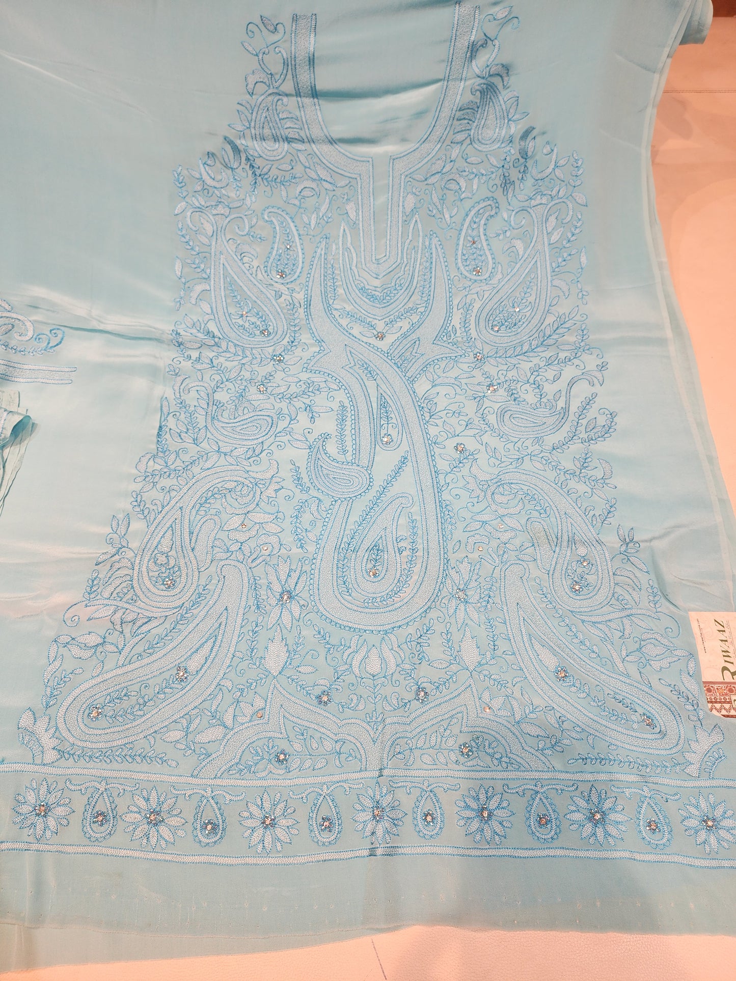 Pure georgette resham aari work