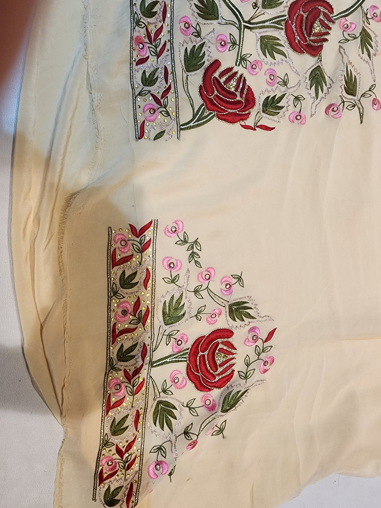 Resham parsi work Pure Georgette unstiched Suit