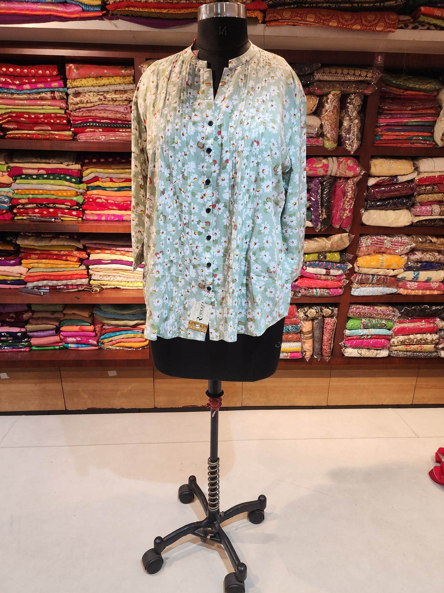 Green short kurti free size