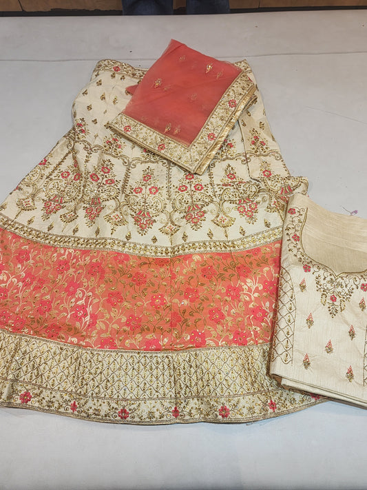 Golden and coral colour kunden banarsi work lahanga