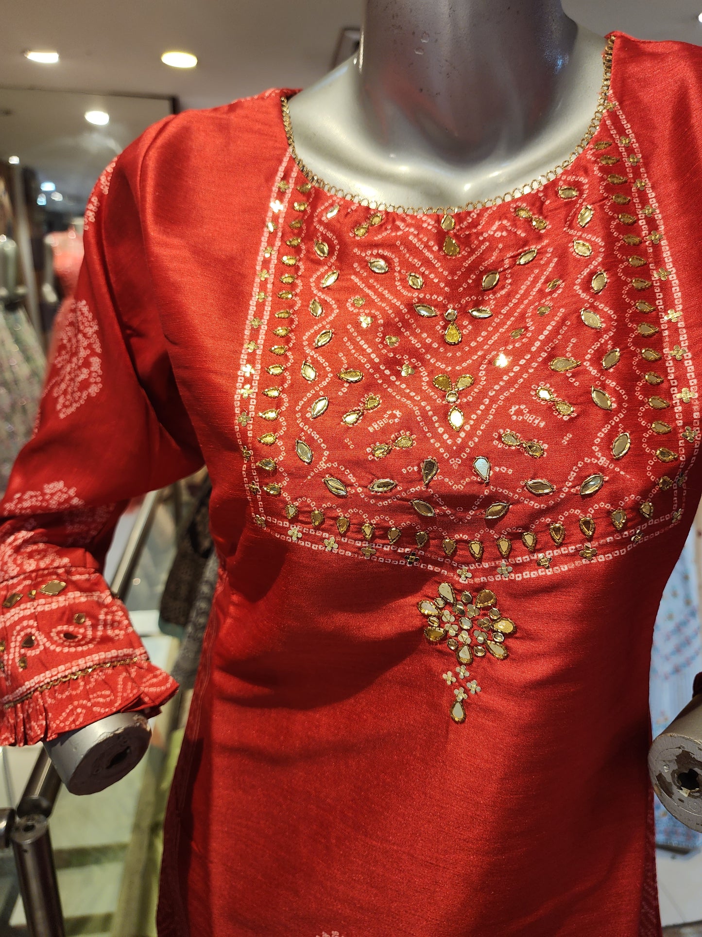 Semi silk bandhni print Redand Black  colour paint suit